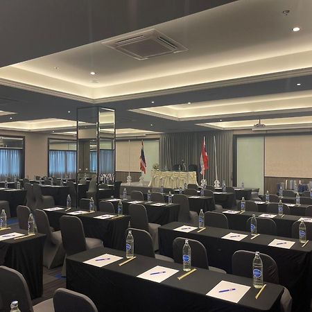 Witz Bangkok Ramkhamhaeng Hotel Eksteriør billede