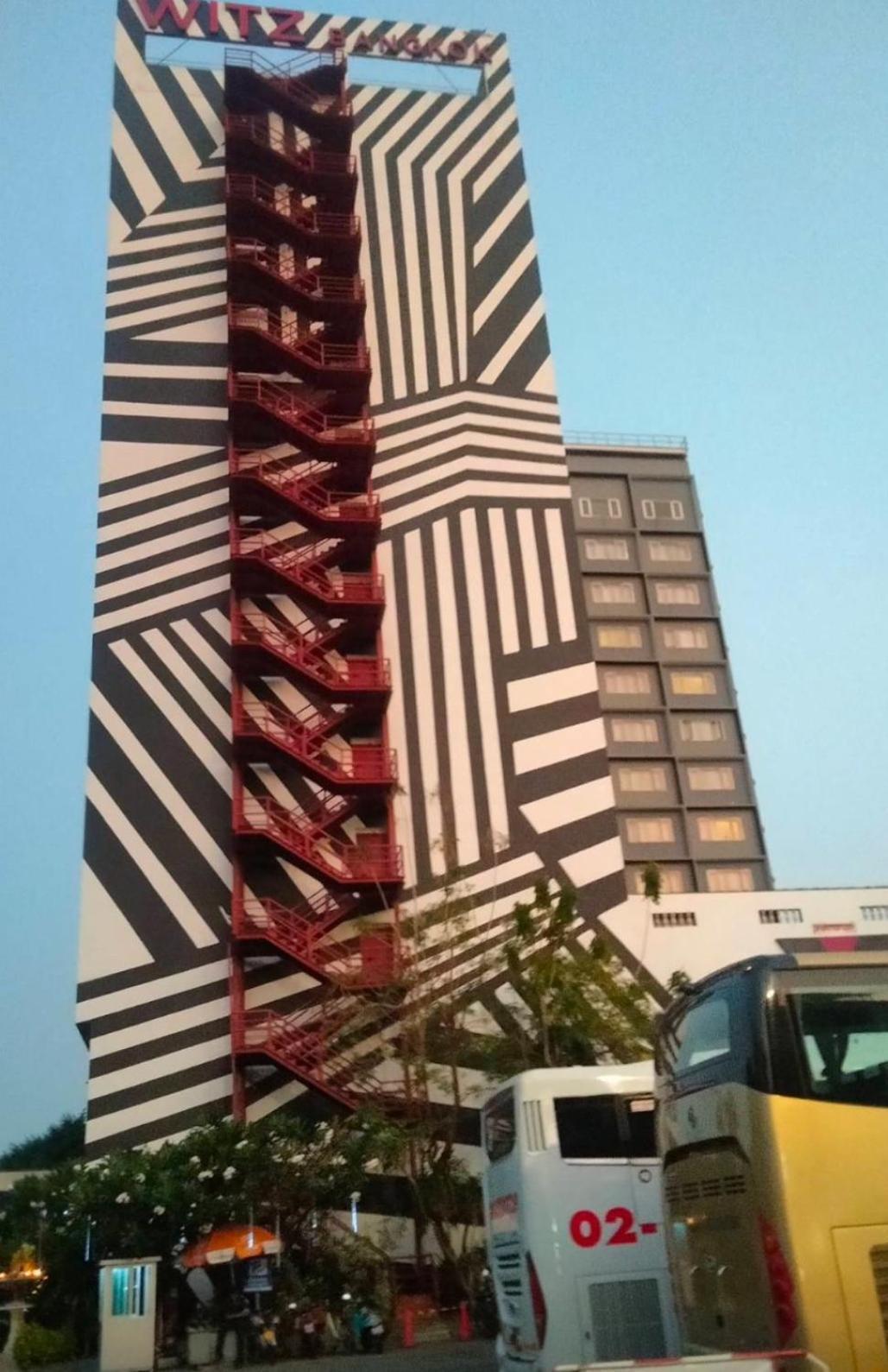 Witz Bangkok Ramkhamhaeng Hotel Eksteriør billede