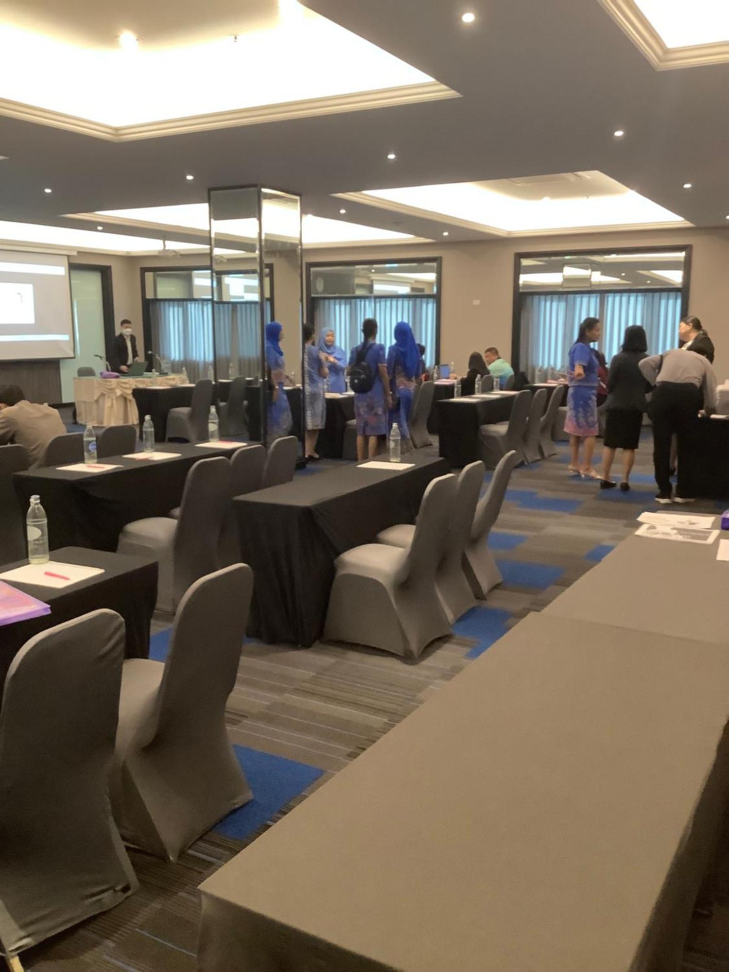 Witz Bangkok Ramkhamhaeng Hotel Eksteriør billede