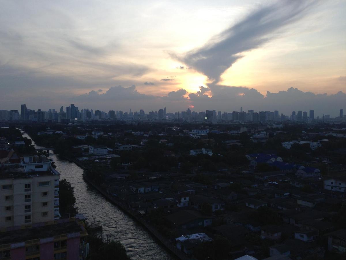 Witz Bangkok Ramkhamhaeng Hotel Eksteriør billede